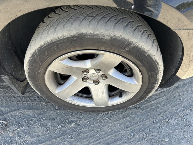 2009-dodge-charger-sedan-image-25