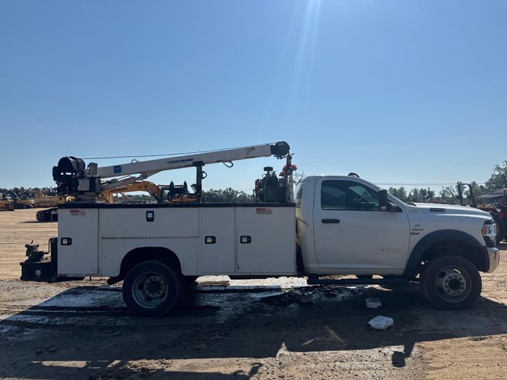 2019-dodge-ram-5500-image-5