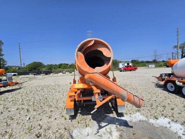 2025-1.5-cubic-meter-tow-behind-t/a-concrete-mixer-image-6