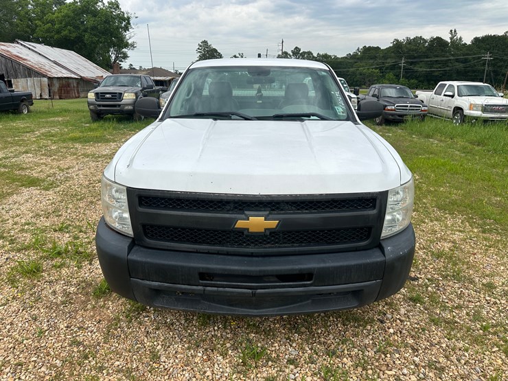2013-chevrolet-silverado-image-5
