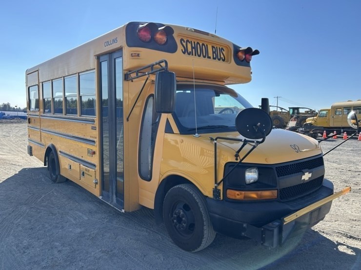 2008-chevrolet-express-school-bus-image-7