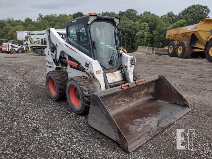 2015-bobcat-s650-image-24