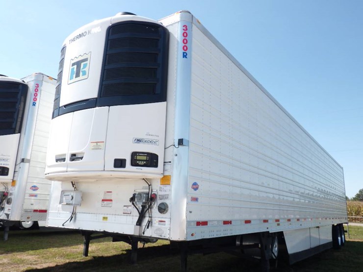 2024-utility-3000r-image-1
