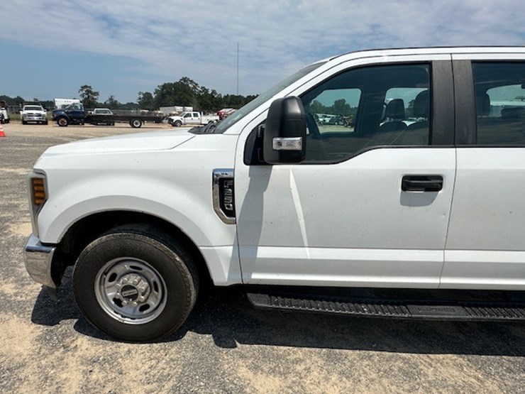 2019-ford-f250-image-15