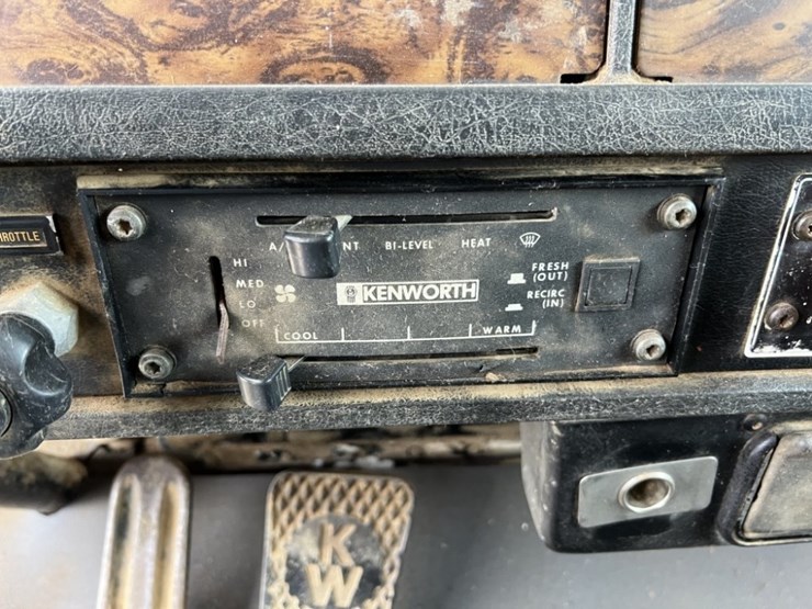 1994-kenworth-t800-image-36
