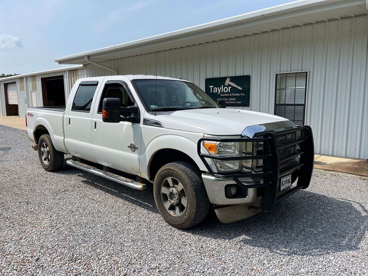 2011-ford-f250-image-1