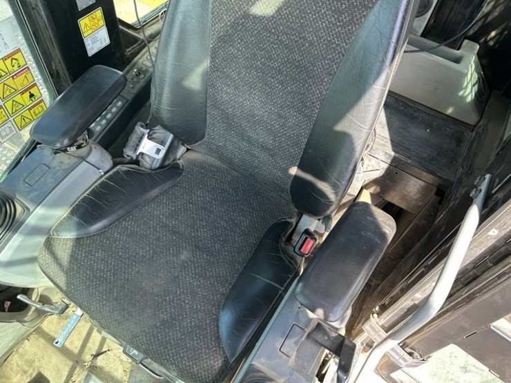2018-caterpillar-c7-image-32