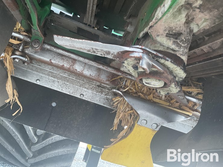 2020-john-deere-c12r-image-20