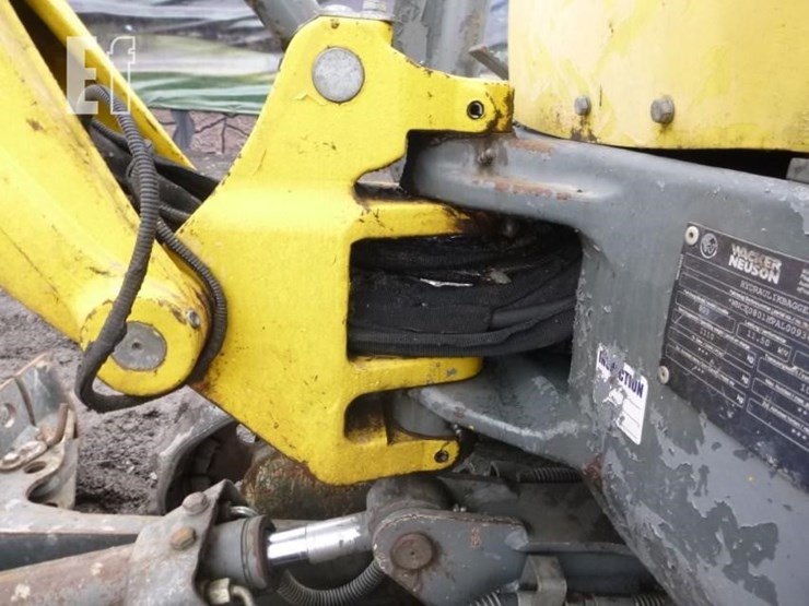 2016-wacker-neuson-803-image-26