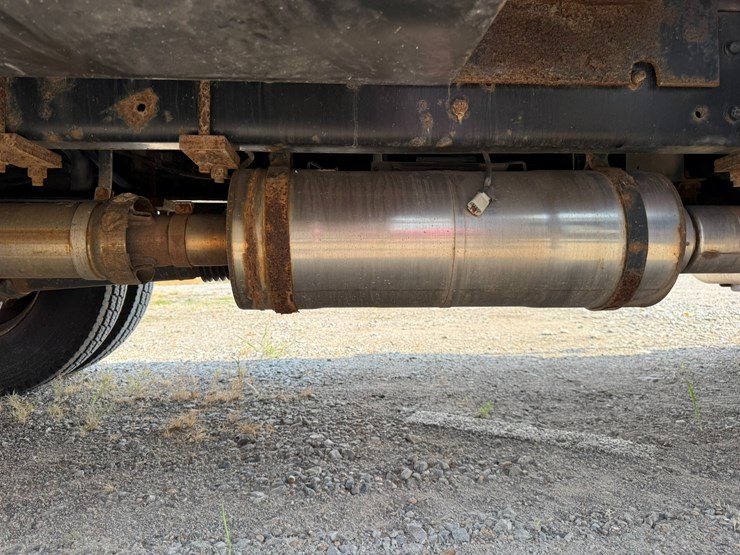 2012-ford-f750-image-94