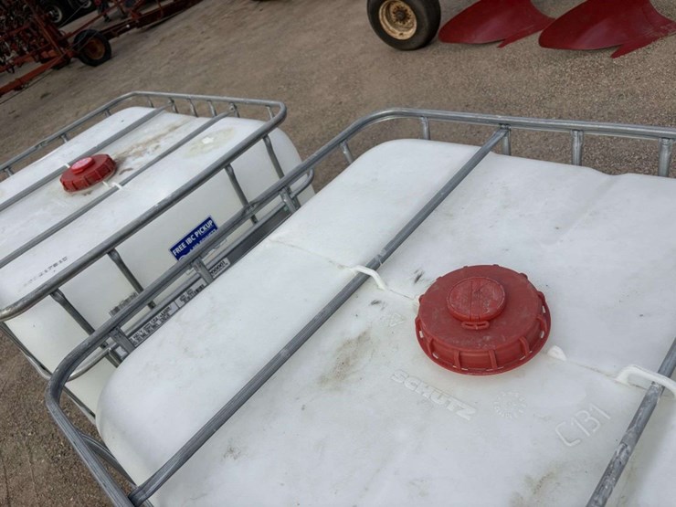 (2)-265-gal-poly-cage-totes,-buying-all-for-one-money-image-4
