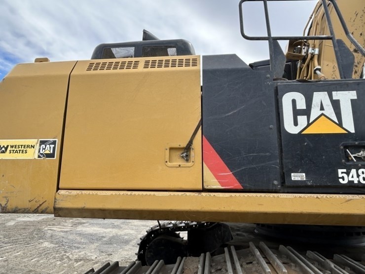 2018-caterpillar-548-image-50