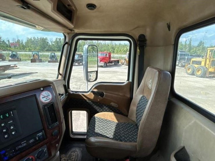2014-mack-gu533-granite-w/jwh-60-ton-t/a-rolloff-t-image-21