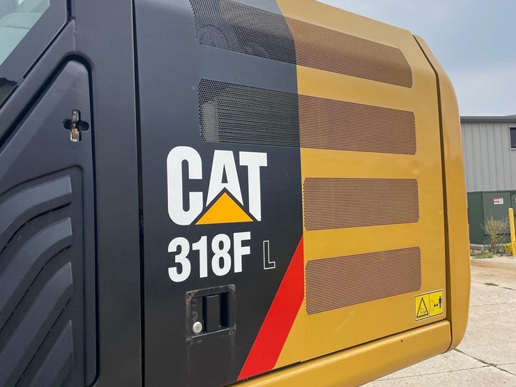 2018-caterpillar-318fl-image-24