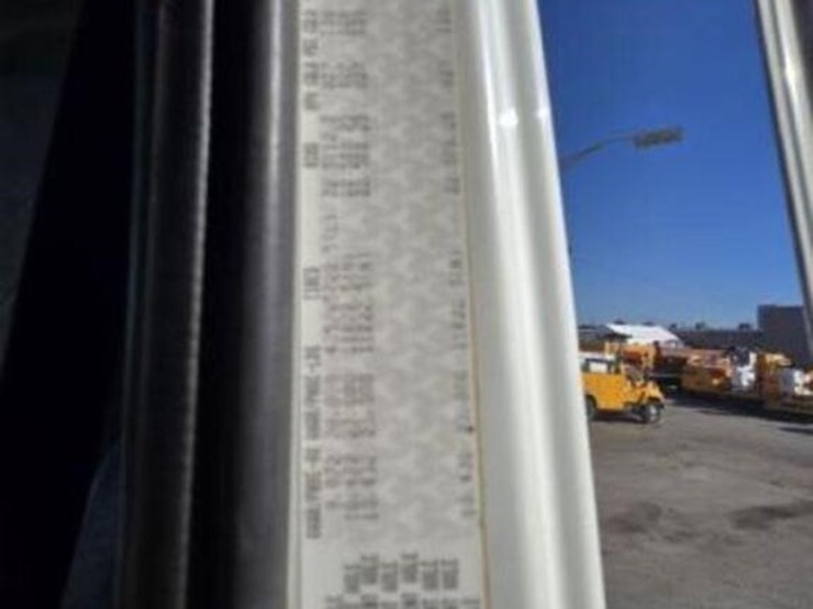 2014-western-star-4900sb-image-15