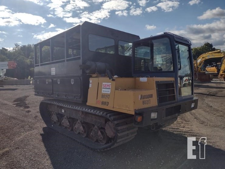2014-morooka-mst800vd-image-37
