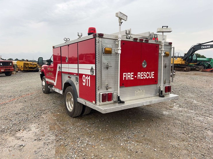 ford-f450-xl-image-2
