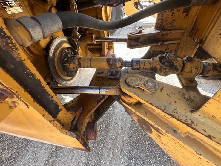 #2286-•-tcm-835-2-series-rubber-tire-loader-image-34