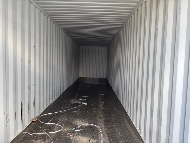#1212-•-40ft-container-image-3