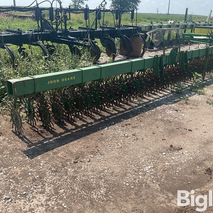 JOHN DEERE 400