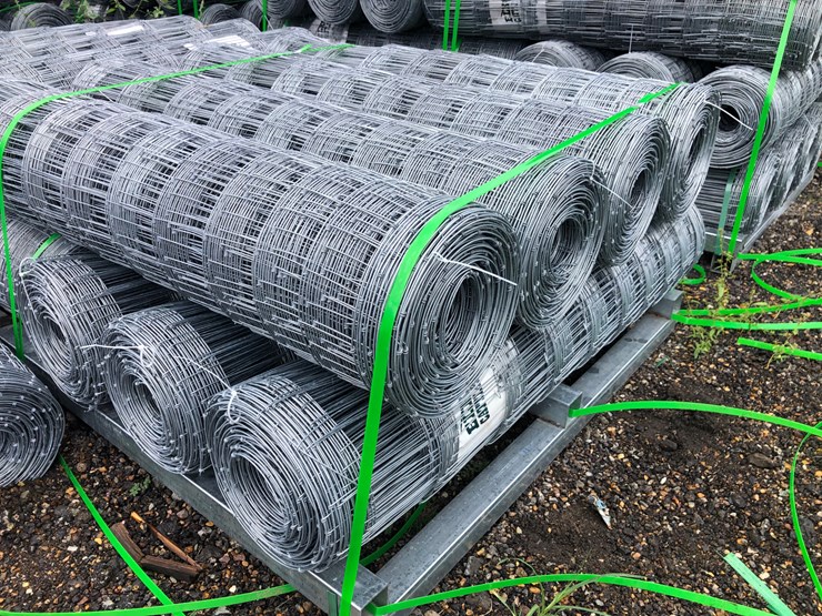 #103-•-roll-330’-net-wire-field-fence-image-2