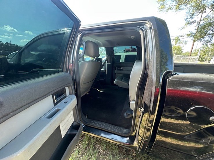 2014-ford-150-image-27