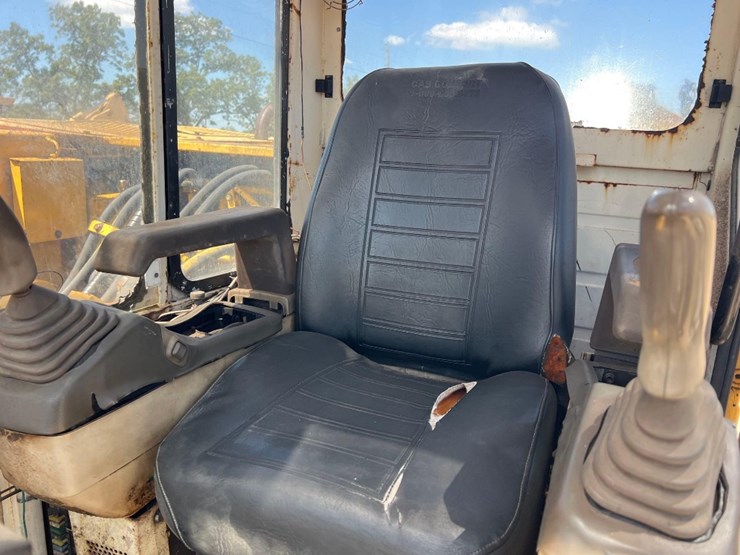 komatsu-pc150-5-image-29