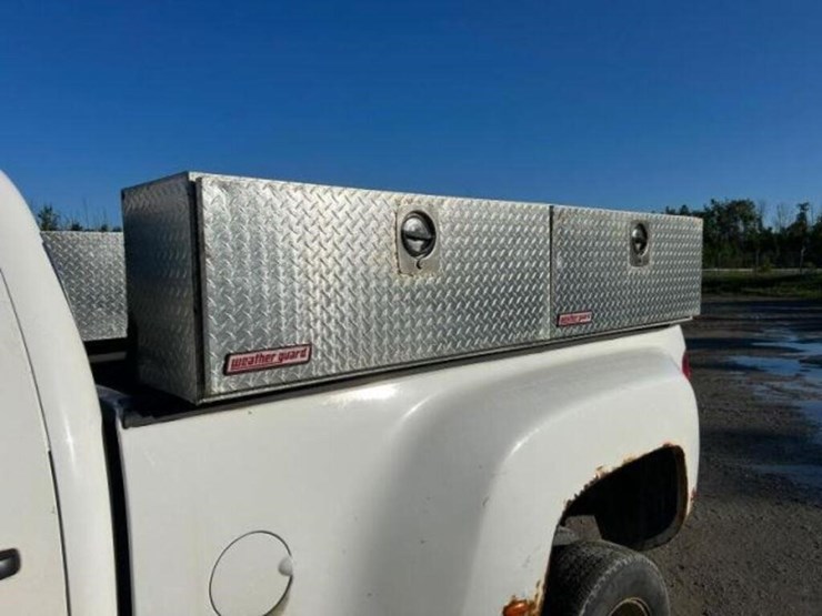 2008-chevrolet-silverado-3500hd-image-27
