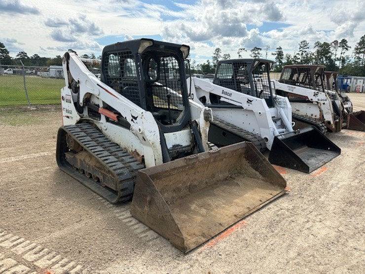 2015-bobcat-t750-image-2