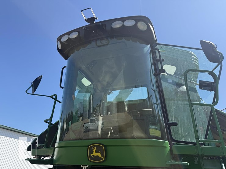 2009-john-deere-9770-sts-image-70