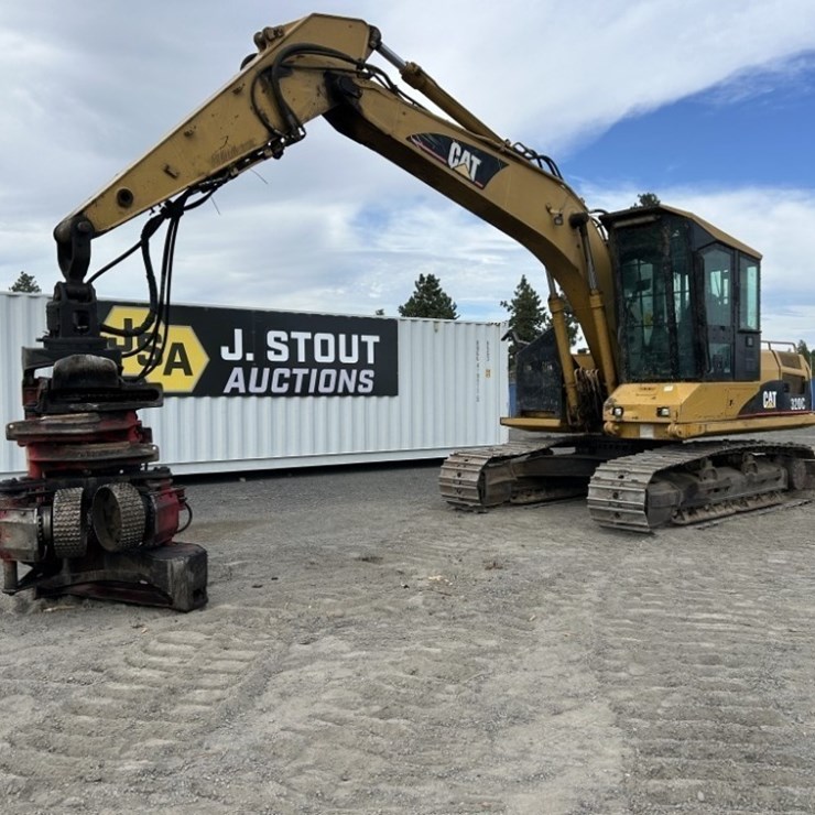 2006 CATERPILLAR 320C