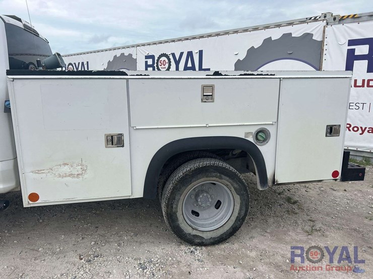 2018-ford-f350-image-23