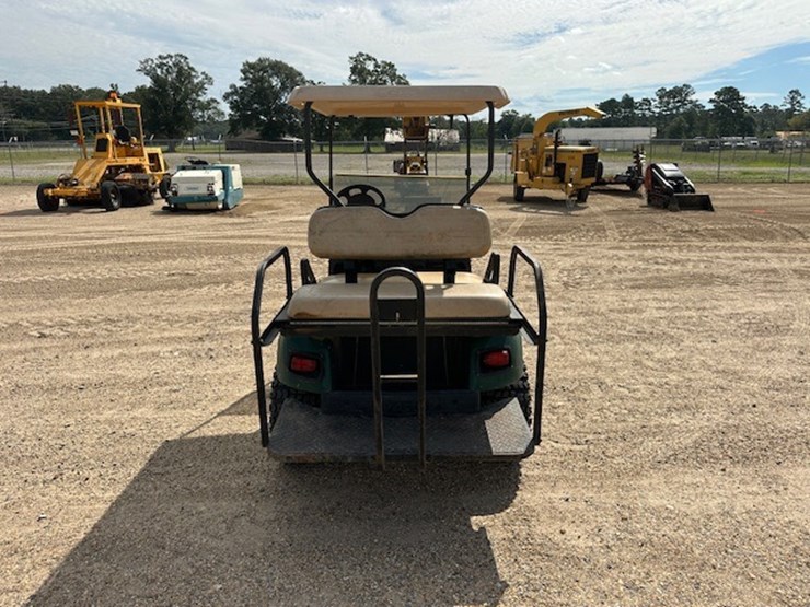 #68-•-ez-go-golf-cart-image-8