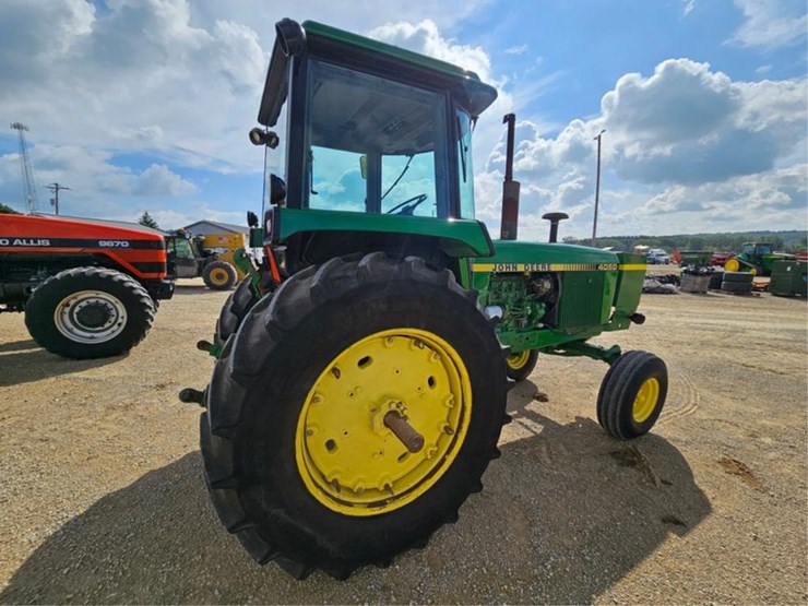 john-deere-4050-image-5