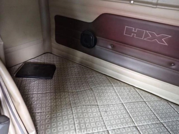 2019-international-hx520-image-29