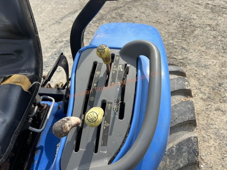 new-holland-tc34da-image-19