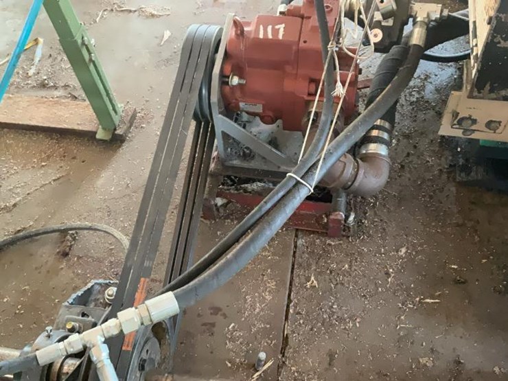 #117-•-lineshaft-with-hyd-pump-and-tank-image-9