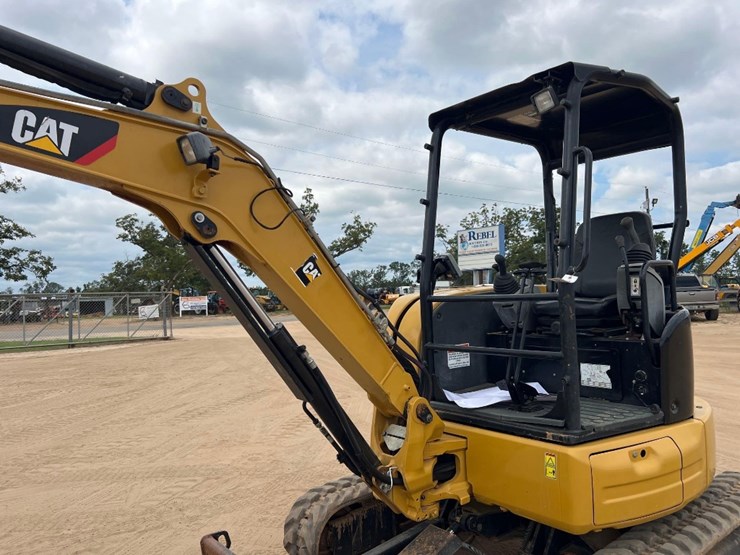 2020-caterpillar-303.5e2-cr-image-22