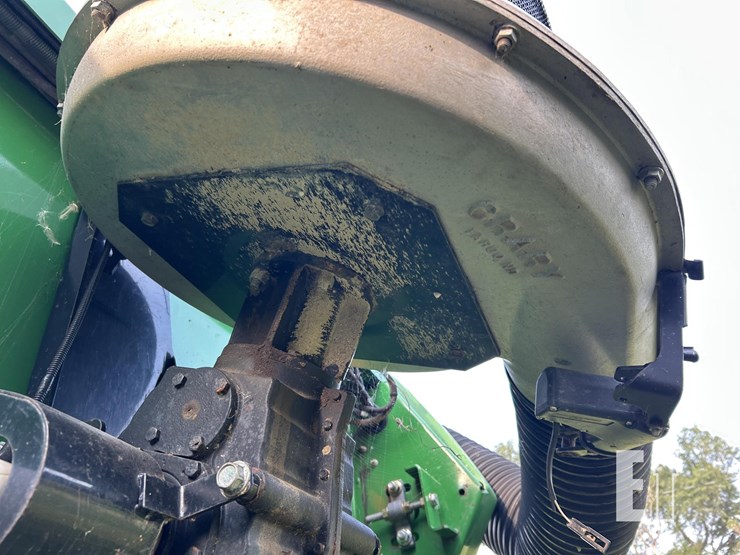 2011-john-deere-635f-image-22