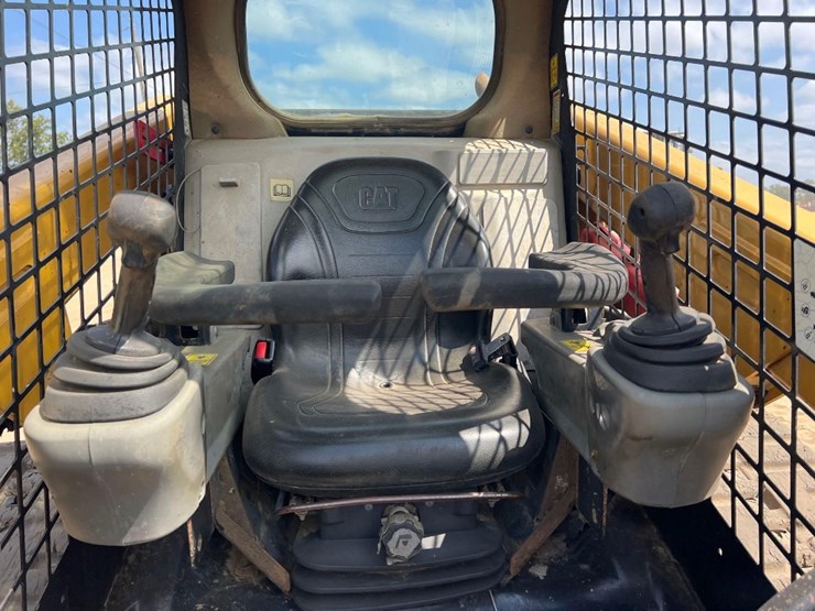 2014-caterpillar-279d-image-26
