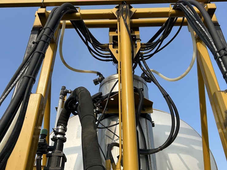 2005-ag-chem-rogator-1074-image-32