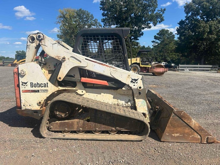 2012-bobcat-t650-image-5