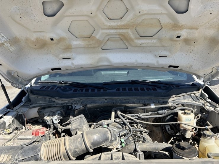2023-ford-f250-xl-image-38