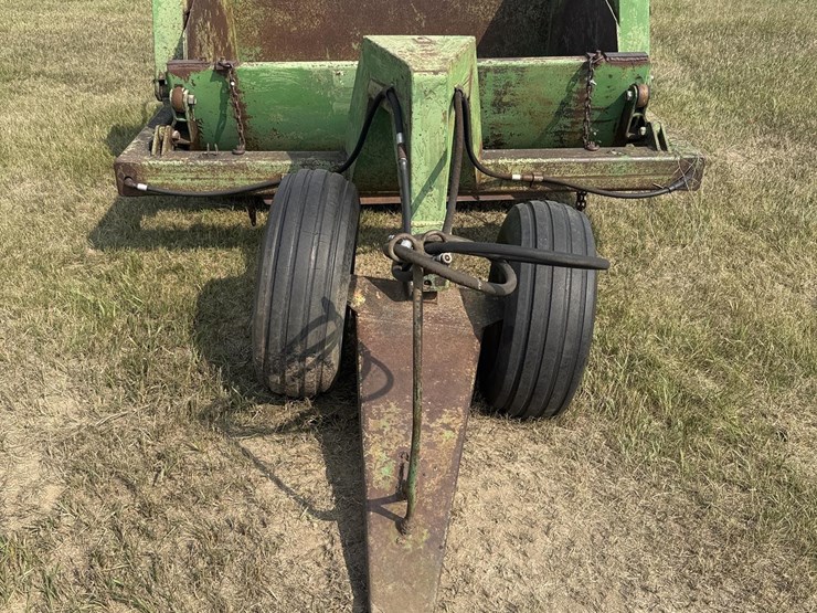 pull-type-dirt-scraper-image-2