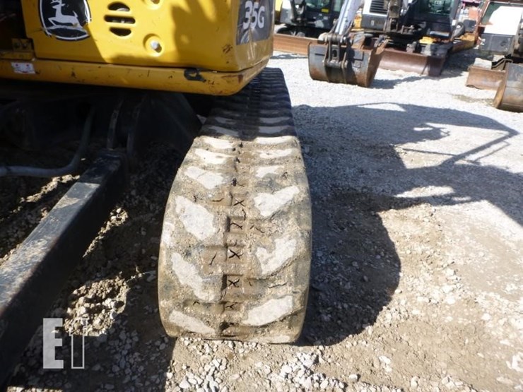 2022-deere-35g-image-34