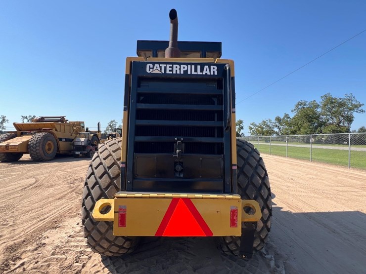 caterpillar-cs-563-image-3