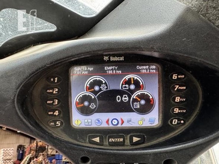 2019-bobcat-t770-image-49