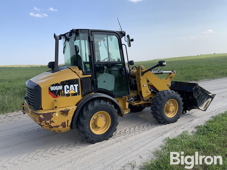 2019-caterpillar-906m-image-5