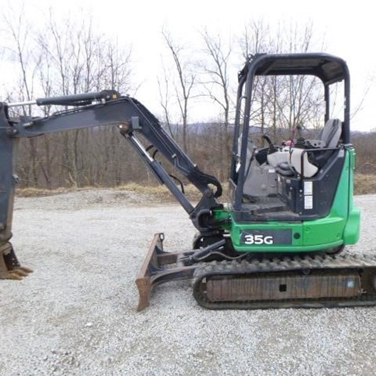 2021 TAKEUCHI TL6R