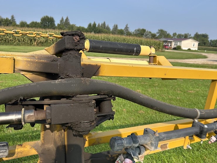 2005-ag-chem-rogator-1074-image-14